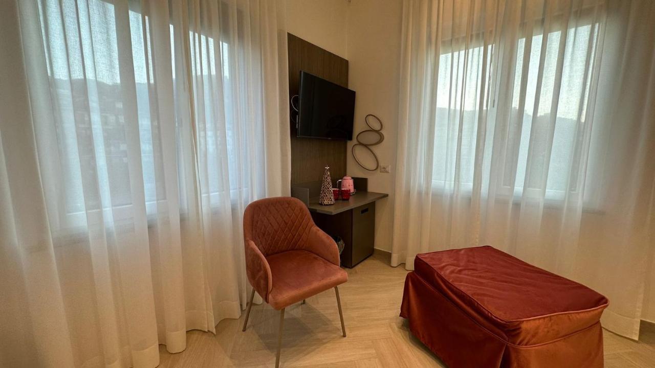 Patriziella 4 Rooms Соренто Екстериор снимка