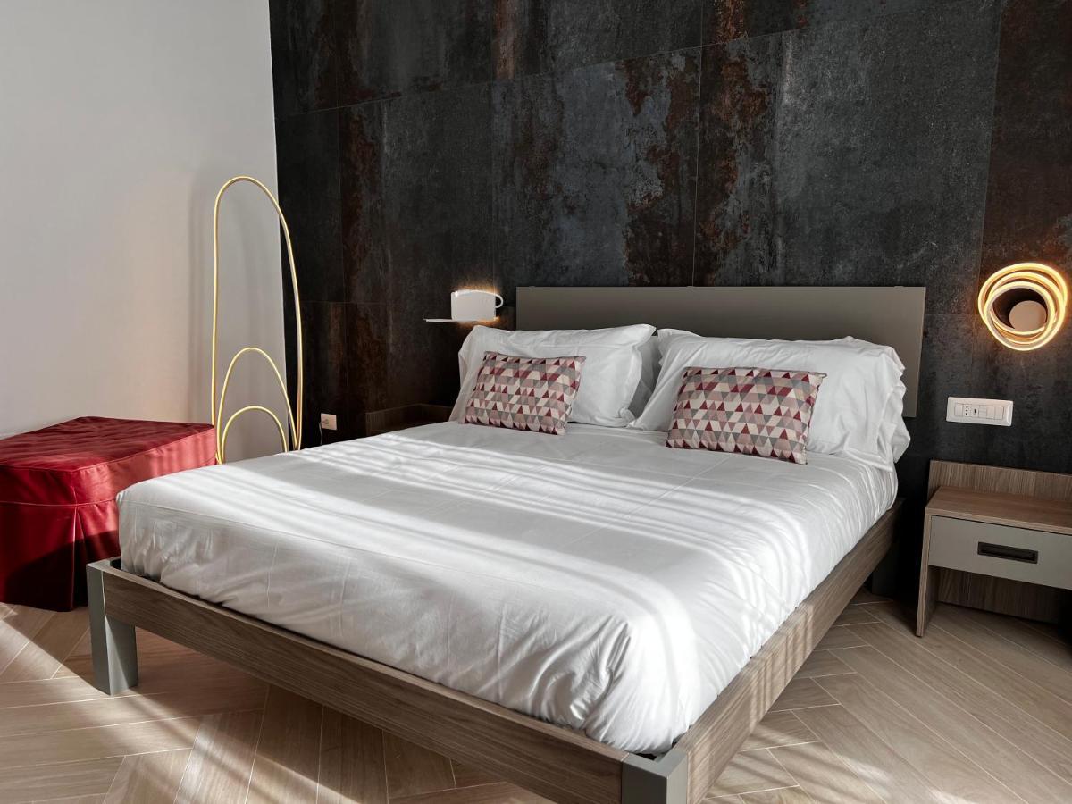 Patriziella 4 Rooms Соренто Екстериор снимка